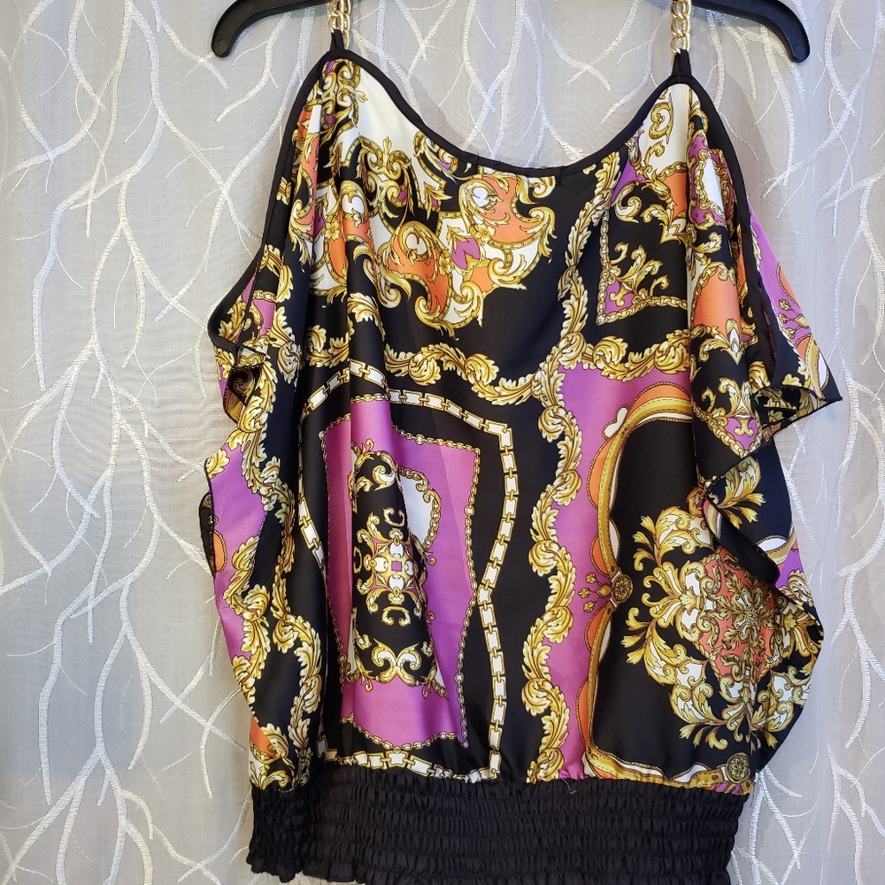 Cold shoulder top